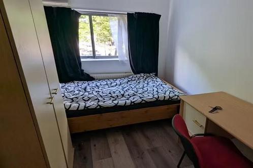 Kamer Bijlmerdreef in Amsterdam, Huizen en Kamers, Kamers te huur, 20 tot 35 m², Amsterdam