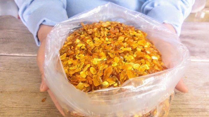 Ruw - Gepolijst Baltisch Amber - Barnsteen - 1,6 kg Lot - 1, Verzamelen, Mineralen en Fossielen