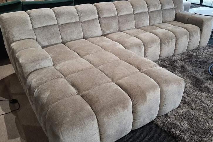 Loungebank Tynaarlo - loungebanken, Huis en Inrichting, Banken | Sofa's en Chaises Longues, Nieuw, Stof