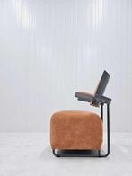 INNO - Harri Korhonen - Fauteuil - Oscar B2 - Carbon, Suède, Antiek en Kunst, Antiek | Meubels | Stoelen en Banken