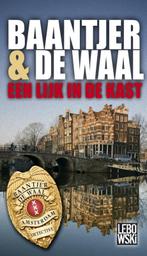 Een lijk in de kast / De Waal & Baantjer / 2 9789048804832, Boeken, Verzenden, Gelezen, Simon de Waal