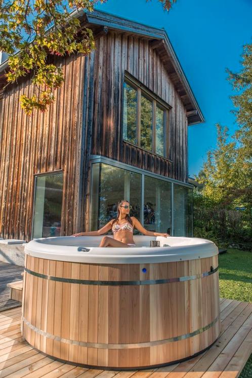 Spa Nordic, Red Cedar Omlijsting, Energiezuinig,, Tuin en Terras, Bubbelbaden en Hottubs, Vast, Nieuw, Afdekzeil, Filter, Pomp