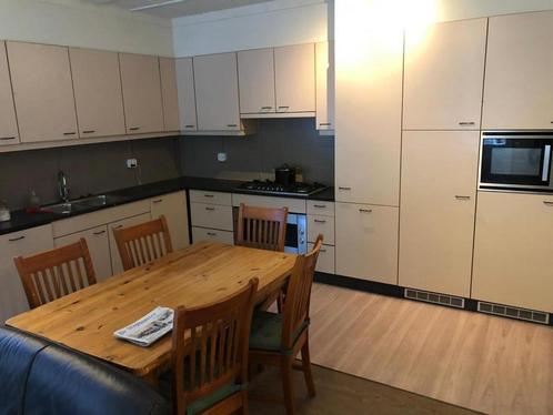 Te huur: Kamer Hermelenweg in Zwolle, Huizen en Kamers, Huizen te huur, Overijssel, (Studenten)kamer