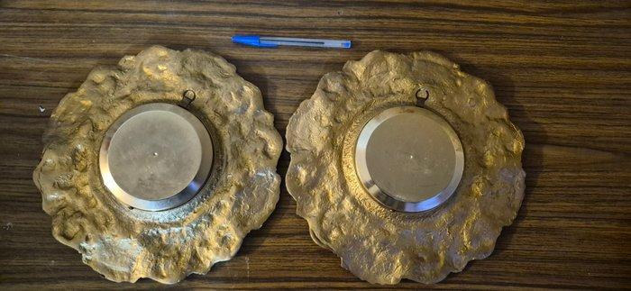 Wandbord (3) - Verguld brons - rococo of barok revival, Antiek en Kunst, Curiosa en Brocante