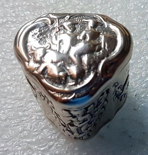 Alger Mensma - Lodereindoosje - Zilver - Amsterdam 1710 -, Antiek en Kunst, Antiek | Goud en Zilver