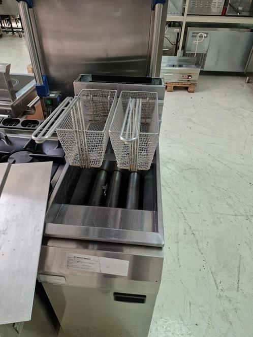 Combisteel gasfriteuse 24kW 2 mands, Zakelijke goederen, Horeca | Keukenapparatuur, Ophalen of Verzenden