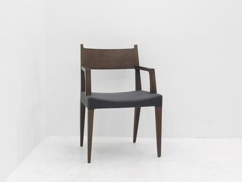 Vergader- kantinestoel - stof grijs - 4-poot walnoot, Huis en Inrichting, Stoelen, Gebruikt, Ophalen of Verzenden