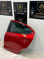 Mazda 2 portier 4 deur links achter deur bj.2016 kleur rood, Deur, Gebruikt, Mazda, Links