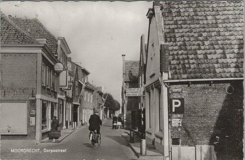 MOORDRECHT - Dorpsstraat, Verzamelen, Ansichtkaarten | Nederland, Verzenden