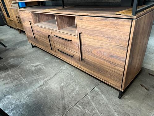 Brandon dressoir, kleur seesham, Huis en Inrichting, Kasten | Dressoirs, Nieuw, Metaal, Overige materialen