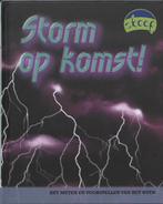 Storm op komst / Skoop 9789054838579 Allison Lassieur, Boeken, Verzenden, Gelezen, Allison Lassieur