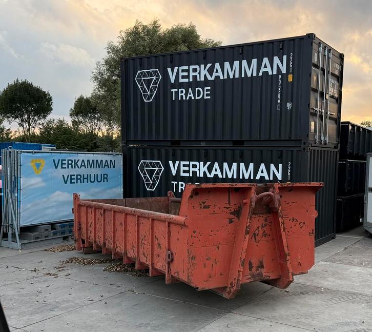 Verkocht!Rode Haakarmcontainer 13m³ met klep en achterdeuren, Zakelijke goederen, Machines en Bouw | Industrie en Techniek