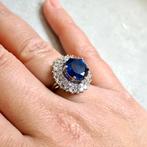 18 Krt. Witgouden cocktail ring met zirkoon en synthetisc..., Sieraden, Tassen en Uiterlijk, Ringen, Gebruikt, Overige kleuren
