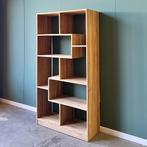 A-symmetrische boekenkast van massief hout, Voorradig!, Huis en Inrichting, Kasten | Boekenkasten, Met plank(en), Teakhout, Nieuw