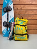 Voordelige Kitesurfset Duotone evo 10m + Bar + Lieuwe Board, Watersport en Boten, Kitesurfen, Gebruikt, Kitesurf-set, Twintip
