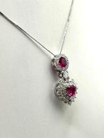 Ketting met hanger - 18 karaat Witgoud - 1.90ct. tw. Robijn