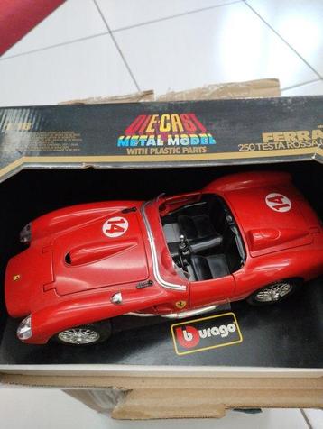 Bburago 1:18 - Modelauto - Ferrari 250 Testarossa beschikbaar voor biedingen