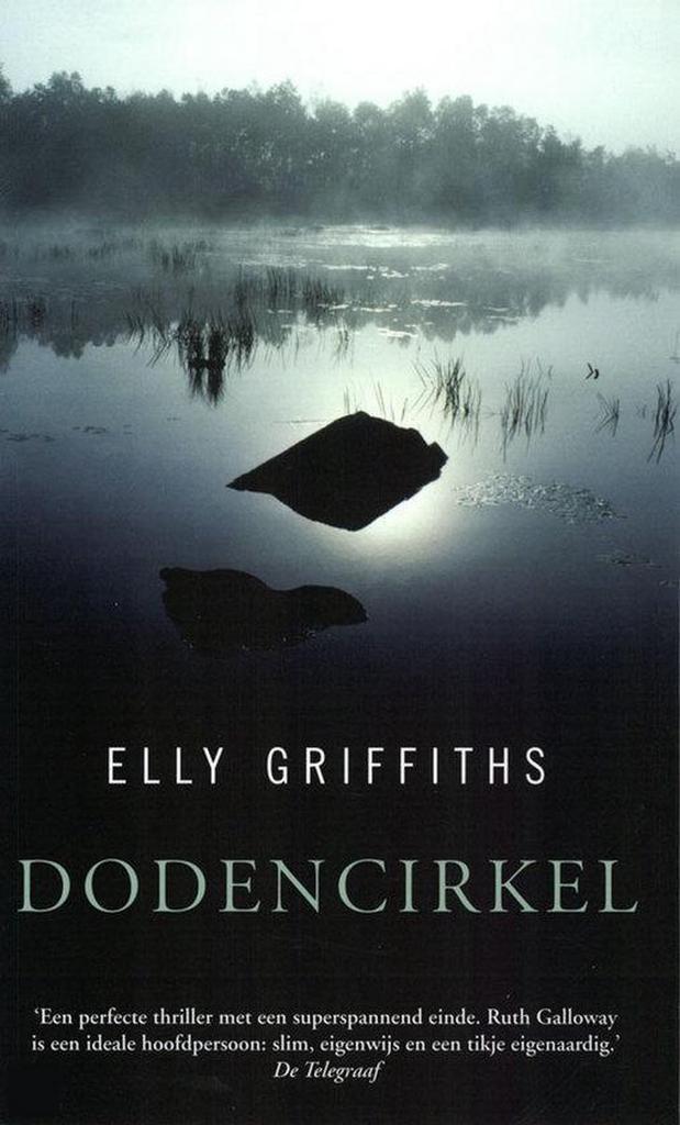 Dodencirkel - 7,50 editie 9789032512248 Elly Griffiths, Boeken, Romans, Gelezen, Verzenden