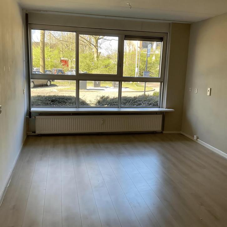 anti-kraak in Assen gevonden voor €300,- pm, Huizen en Kamers, Anti-kraak