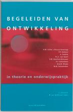 Begeleiden van ontwikkeling 9789060927540, Boeken, Verzenden, Gelezen