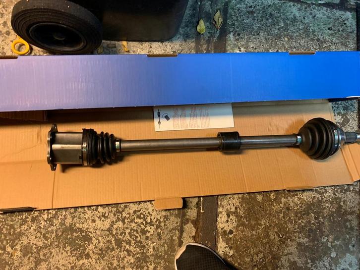 VW Polo 2G Aandrijfas automaat Rechts nieuw 2Q0407272CB, Auto-onderdelen, Carrosserie en Plaatwerk