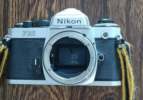 Nikon FE2 + Micro Nikkor 55mm F2.8 + Nikkor 85mm F2.0 +, Audio, Tv en Foto, Fotocamera's Analoog