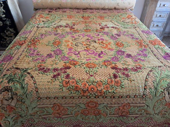 Bedsprei - 240 cm - 250 cm, Antiek en Kunst, Antiek | Kleden en Textiel