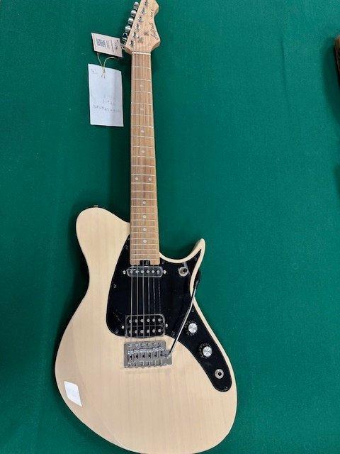 Aria - PRO II Jet 1 - - Elektrische gitaar, Muziek en Instrumenten, Snaarinstrumenten | Gitaren | Akoestisch