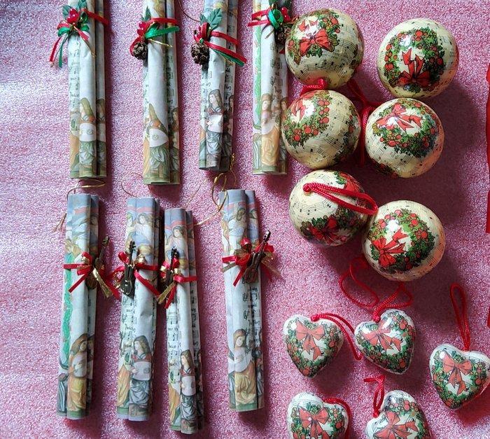 Kerstballen - Papier - 69 vintage kerstballen, Diversen, Kerst