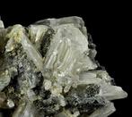 cerussiet Kristallen op matrix - Hoogte: 5 cm - Breedte: 3.2, Verzamelen, Mineralen en Fossielen