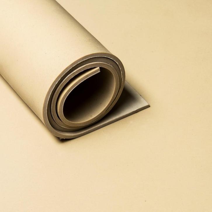 Rubberplaat - NR Para -  Dikte 2mm - Breedte 140 cm - Rol, Doe-het-zelf en Verbouw, Overige Doe-het-zelf en Verbouw, Verzenden