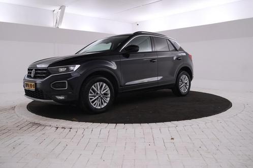 Zakelijke Lease |  Volkswagen T-Roc 1.0 TSI Style Business, Auto's, Volkswagen, Onderhoudsboekje, Lease, Handgeschakeld, SUV of Terreinwagen