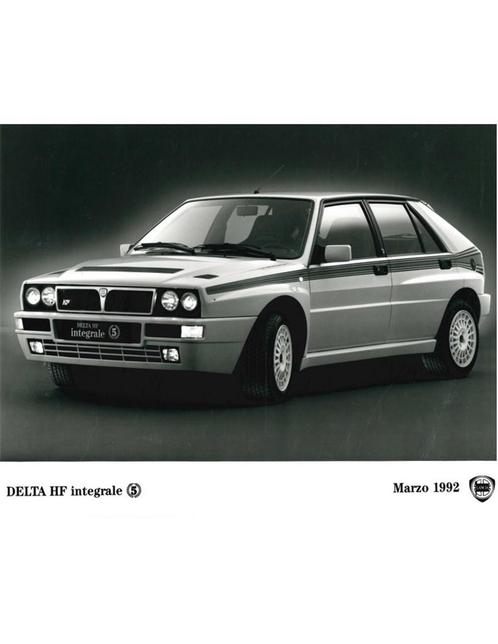 1992 LANCIA DELTA HF INTEGRALE PERSFOTO, Boeken, Auto's | Folders en Tijdschriften