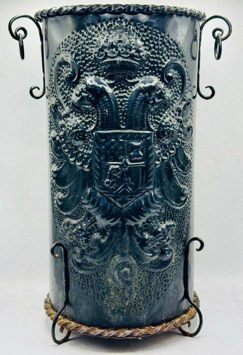 Paraplustandaard/rek - Heraldiek Carlos V - Gietijzer, Antiek en Kunst, Curiosa en Brocante