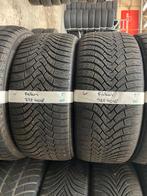 225-40-18 Falken Winterbanden 5mm Incl Montage 225 40 18, Auto-onderdelen, Banden en Velgen, Ophalen, 18 inch, Gebruikt, Winterbanden