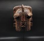 Prachtig hoofddeksel met drie zijden - Kifwebe - Songye - DR