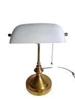 Bankierslamp - Messing, Glas - melkglazen kap, Antiek en Kunst
