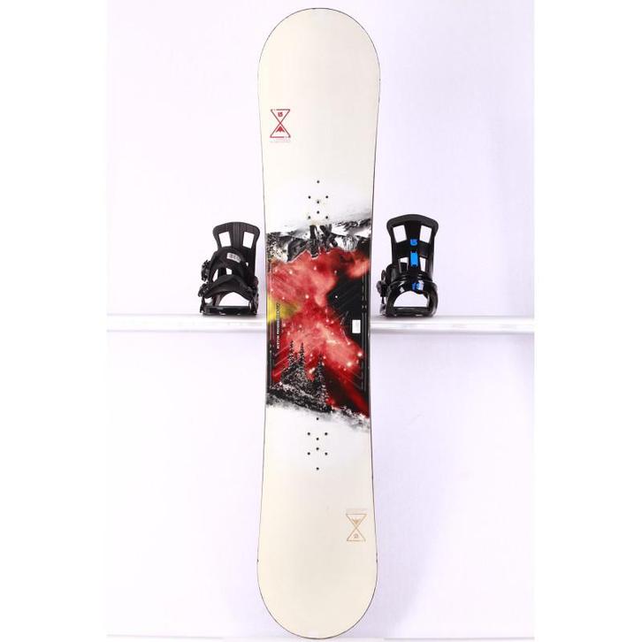 156 snowboard BURTON PROGRESSION 56 WIDE, White/red, woodcor, Sport en Fitness, Snowboarden, Gebruikt, Verzenden