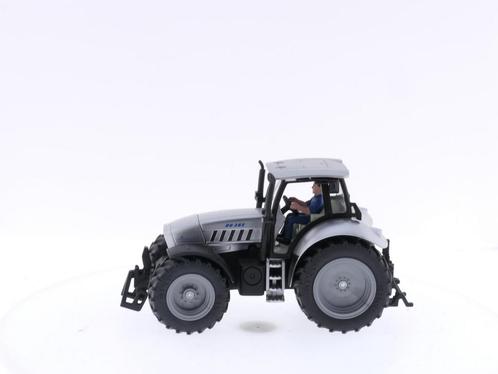 Schaal 1:32 Siku 3255 Lamborghini R 8.265 zilver #4004, Hobby en Vrije tijd, Modelauto's | 1:32, Zo goed als nieuw, SIKU, Ophalen of Verzenden