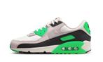 Nike Air Max 90 Scream Green - maat 36.5 (Sneakers), Kleding | Dames, Schoenen, Verzenden, Nieuw, Sneakers of Gympen, Groen