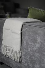 Plaid Soft Pumice stone 180 x 140 cm, Huis en Inrichting, Woonaccessoires | Plaids en Woondekens, Ophalen of Verzenden, Nieuw