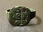 Middeleeuwen, kruisvaardersperiode Brons Zeer zeldzame ring, Sieraden, Tassen en Uiterlijk, Antieke sieraden