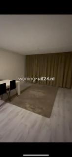 Woningruil - Meester Troelstrastraat 62 F3 - 1 kamer, Huizen en Kamers, Noord-Holland