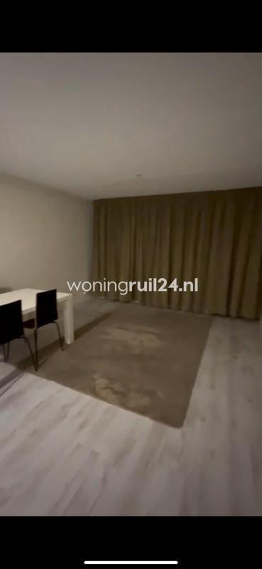 Woningruil - Meester Troelstrastraat 62 F3 - 1 kamer, Huizen en Kamers, Woningruil, Noord-Holland