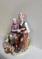 Capodimonte - Beeldje - Figura in porcellana raffigurante