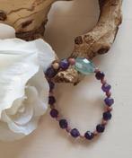 Handgemaakte edelsteen armband op een elastische band,, Nieuw