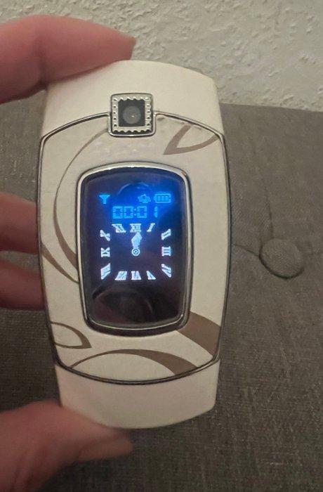 Samsung SGH E500 - Mobiele telefoon (1), Spelcomputers en Games, Spelcomputers | Overige Accessoires