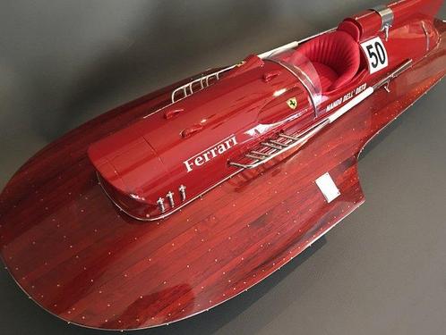 Amati 1:6 - Modelboot - Ferrari Arno XI 80cm - AM, Hobby en Vrije tijd, Modelauto's | 1:5 tot 1:12