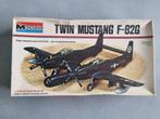 Monogram 7501 Twin Mustang F-82G 1:72, Hobby en Vrije tijd, Modelbouw | Vliegtuigen en Helikopters, Nieuw, Verzenden