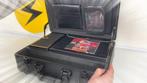 The Pokémon Company - 1 Case - Pokémon - Valigetta Team, Hobby en Vrije tijd, Verzamelkaartspellen | Pokémon, Nieuw